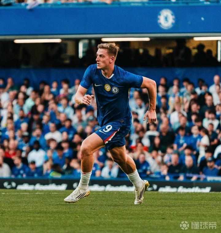 【深度解析】埃弗顿夏窗转会策略:莫耶斯体系下的阵容重构与财务边界 体育新闻