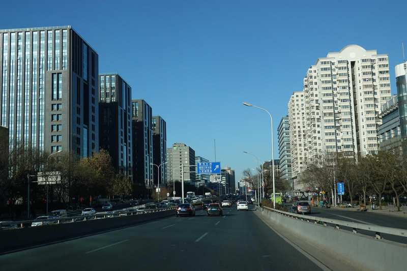  土地供应缩量下的房企投资分化：核心逻辑、数据对比与策略应对 股票财经