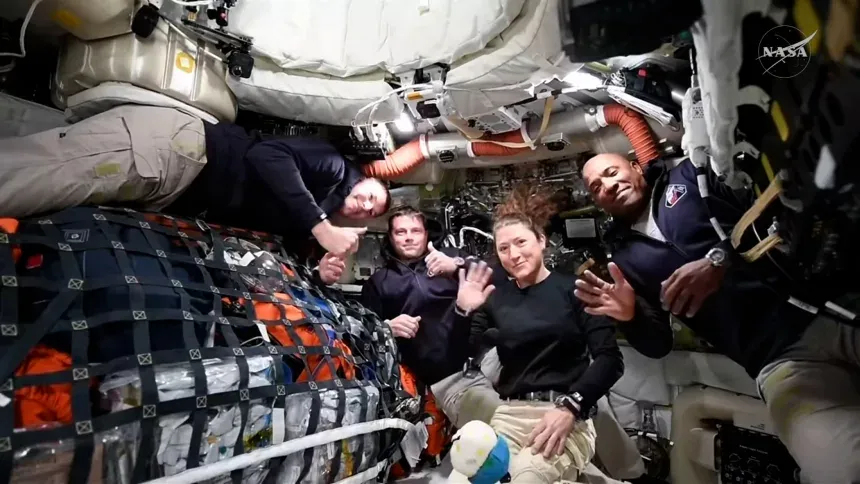 【技术解码】406773公里背后的精密轨道力学:阿尔忒弥斯2号如何刷新人类飞行边界 新闻