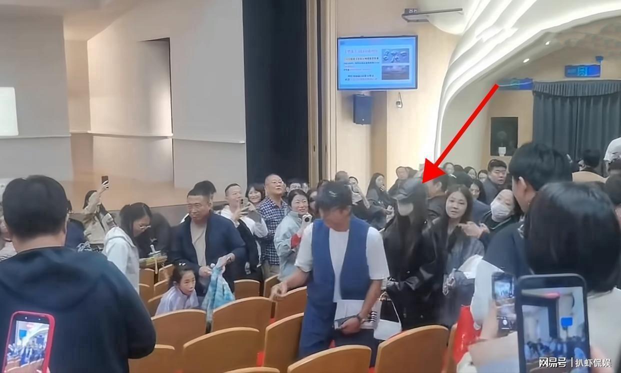  从茉莉花剧场看综艺顶流的社交图谱：跑男家族12年友情存续的深层逻辑 娱乐新闻