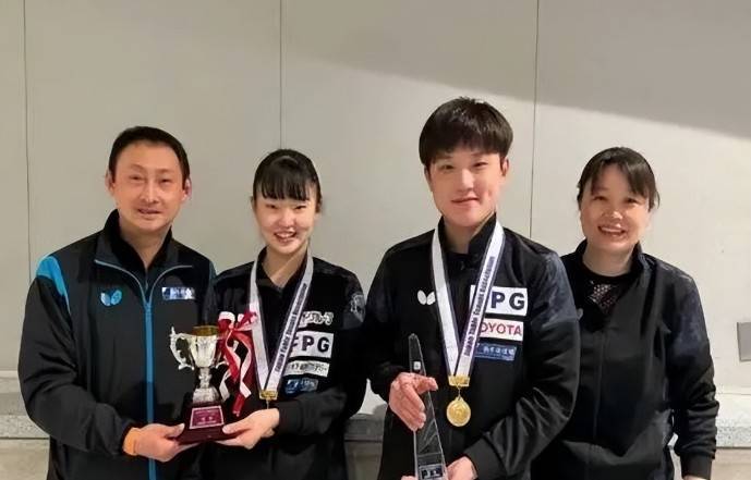  技术解密：张本智和凭什么成为国乒最强对手？ 体育新闻