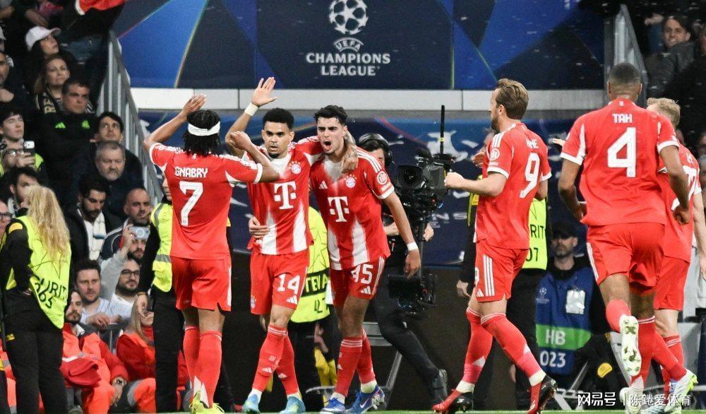  【技术解码】22秒闪电战与14年魔咒终结：拜仁战术革命如何撕裂皇马防线 体育新闻